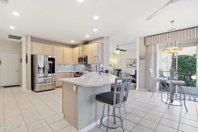 $649,000 | 20 Fenwick Drive, Bluffton, SC 29909