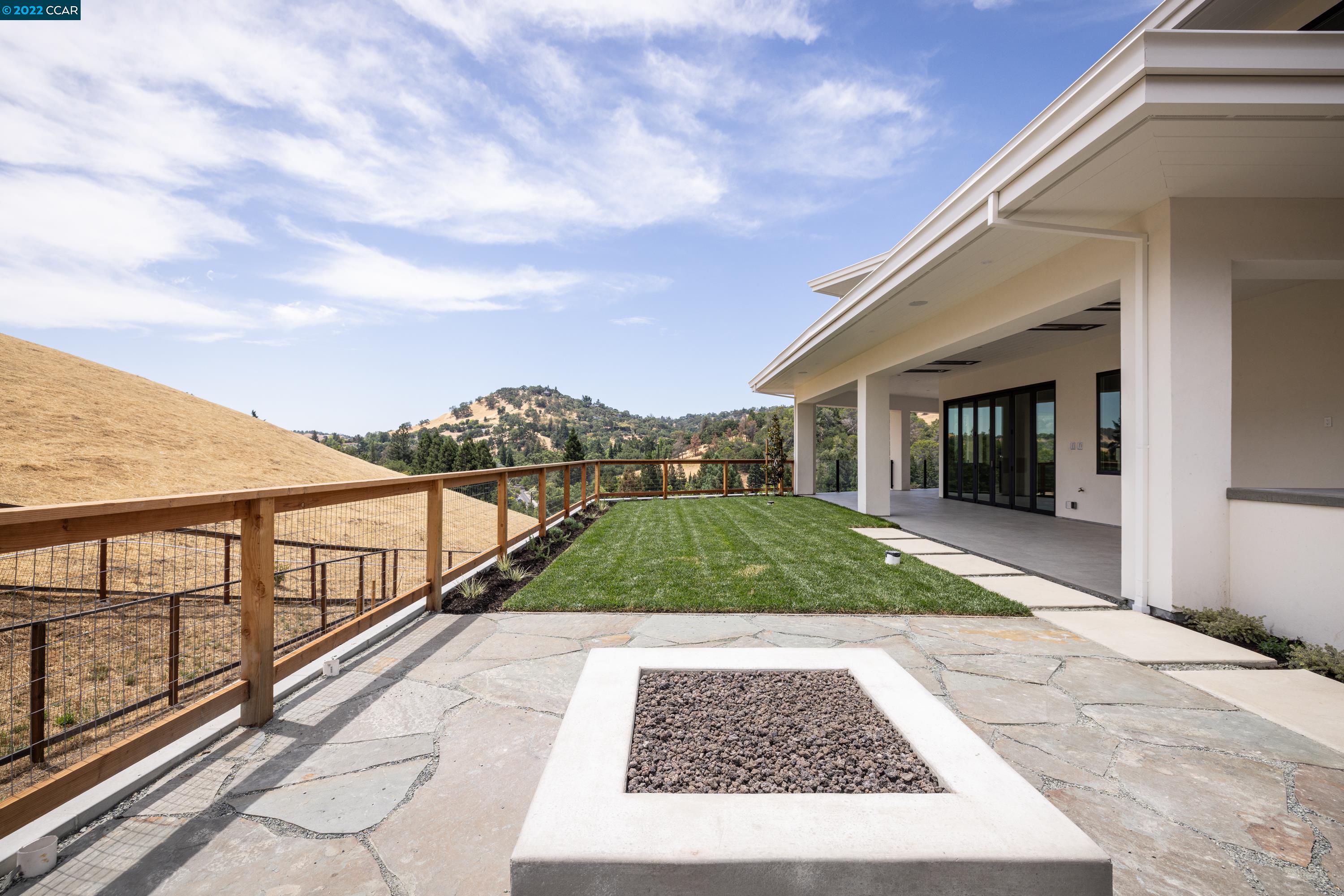 145 Arbor View Lane Lafayette, CA 94549 - Photo 44 of 46 a view of a balcony