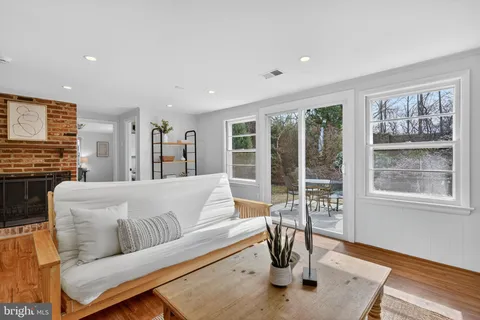 $975,000 | 6312 Rockhurst Road, Bethesda, MD 20817