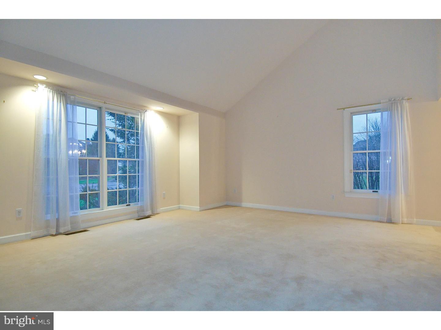 1808 Meadow Ridge Court Bethlehem, PA 18015 - Photo 14 of 23 Gallery Image 14