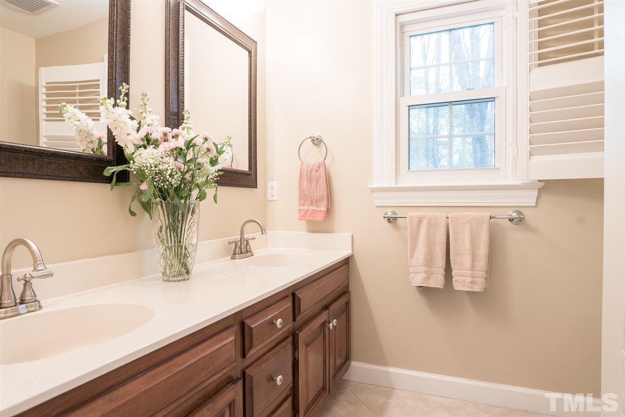 207 Winterberry Ridge Drive Durham, NC 27713 - Photo 15 of 25 Gallery Image 15