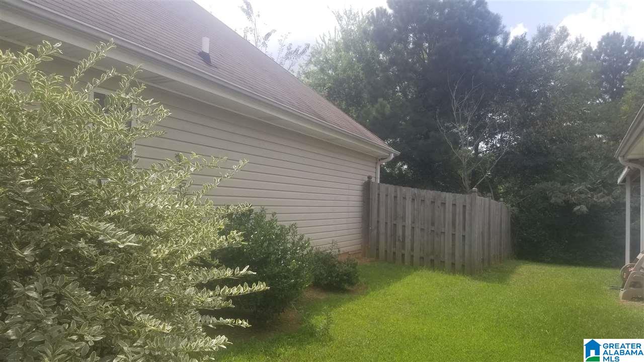 131 Flagstone Lane Calera, AL 35040 - Photo 4 of 32