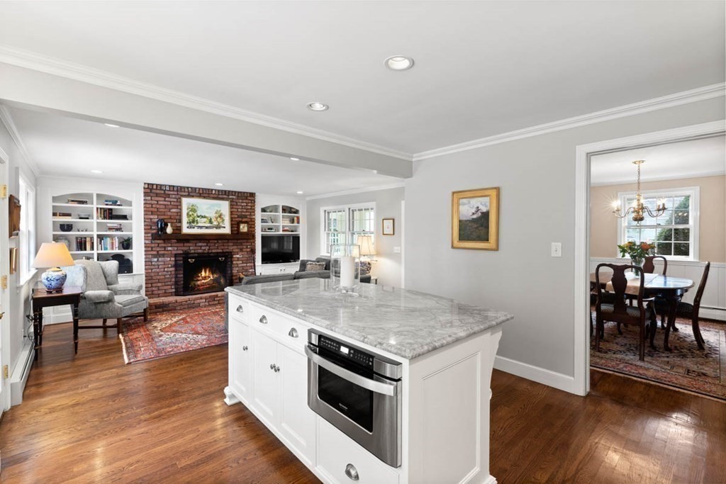 21 Parsonage Lane Topsfield, MA 01983 - Photo 6 of 38 Gallery Image 6