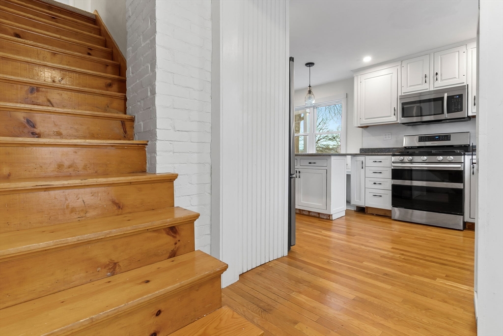 3 Rosedale Avenue Manchester, MA 01944 - Photo 19 of 39