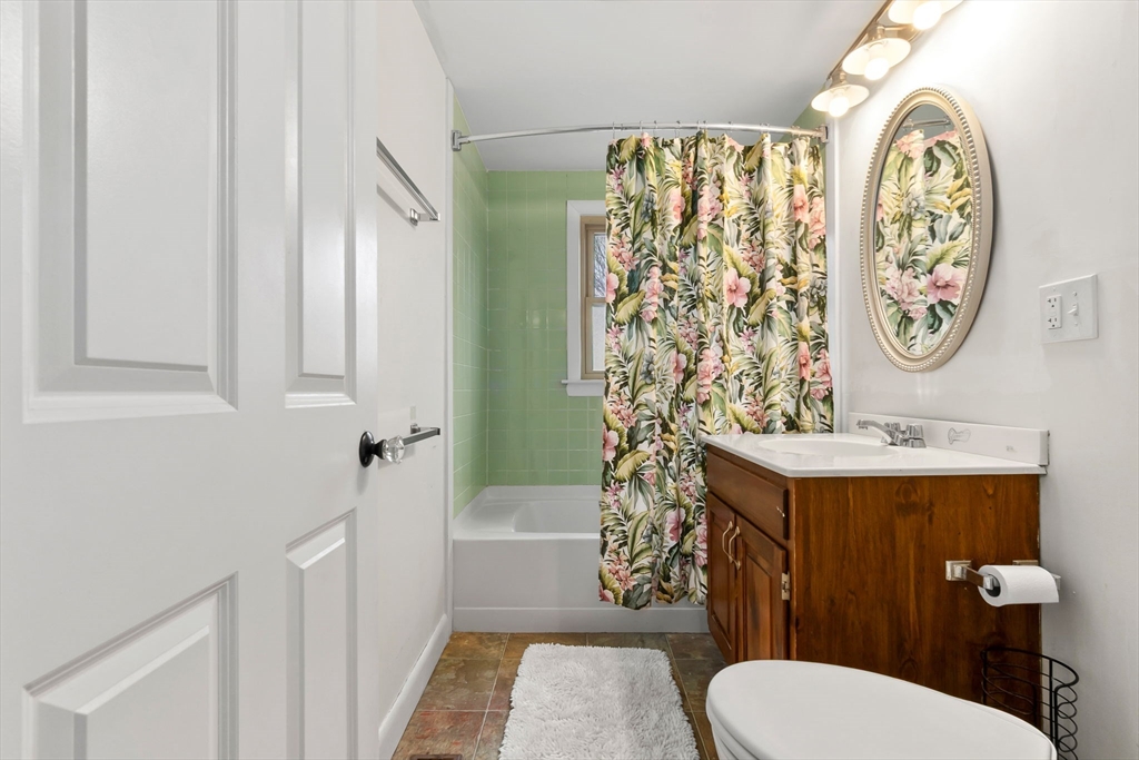 3 Rosedale Avenue Manchester, MA 01944 - Photo 20 of 39