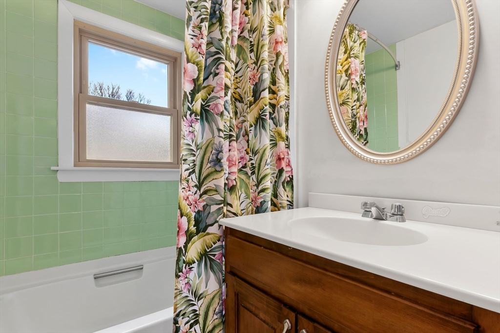 3 Rosedale Avenue Manchester, MA 01944 - Photo 21 of 39