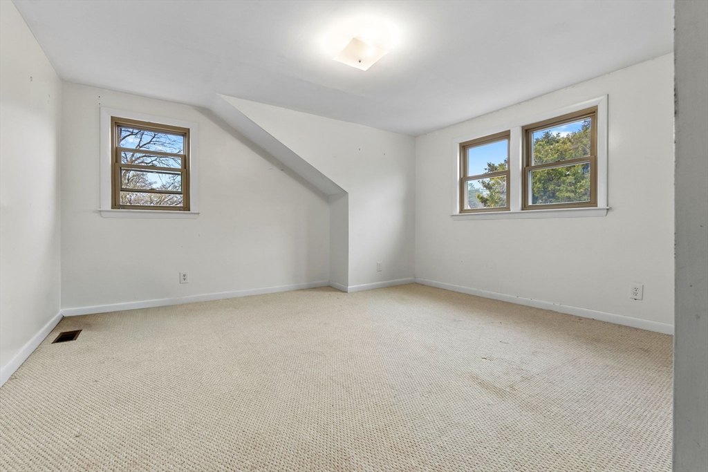 3 Rosedale Avenue Manchester, MA 01944 - Photo 22 of 39