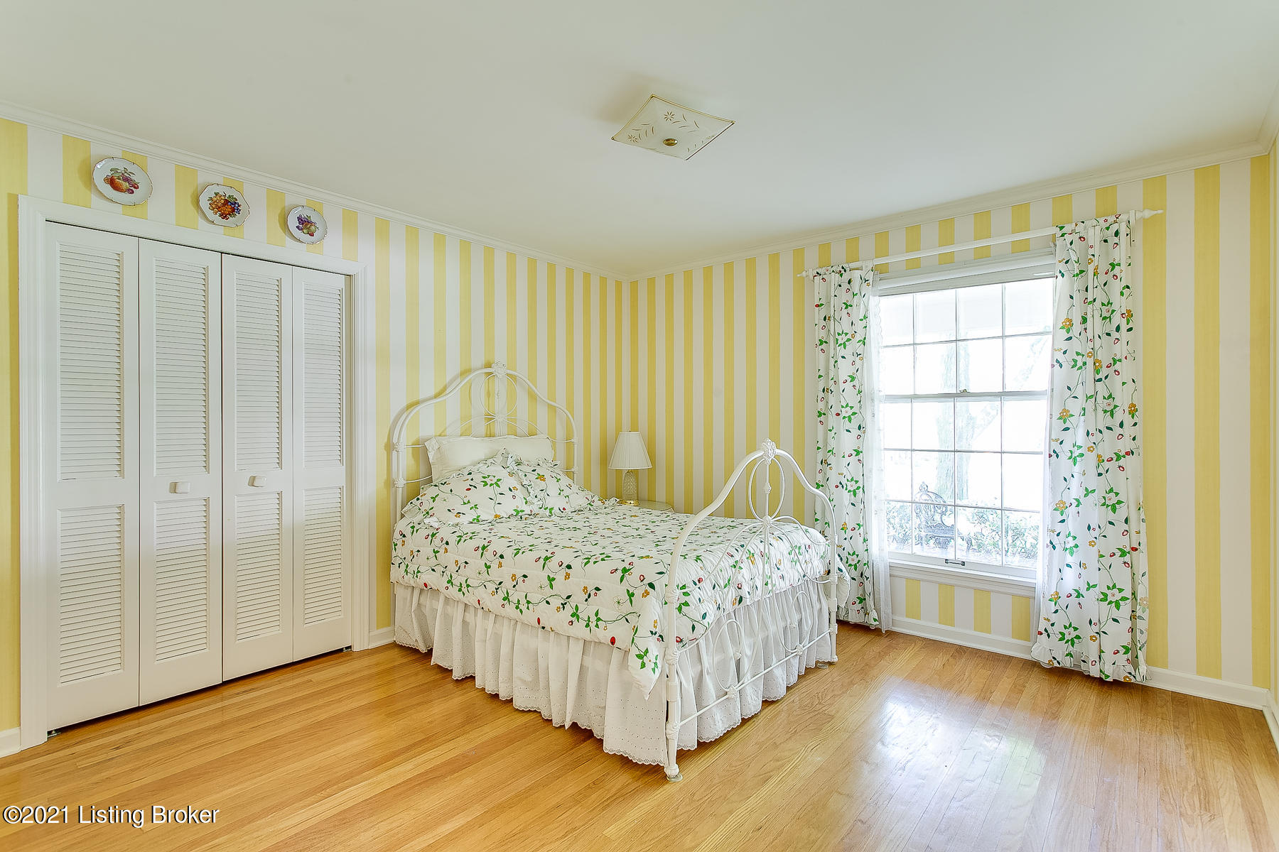 2305 Merrick Road Louisville, KY 40207 - Photo 30 of 55 Bedroom 2