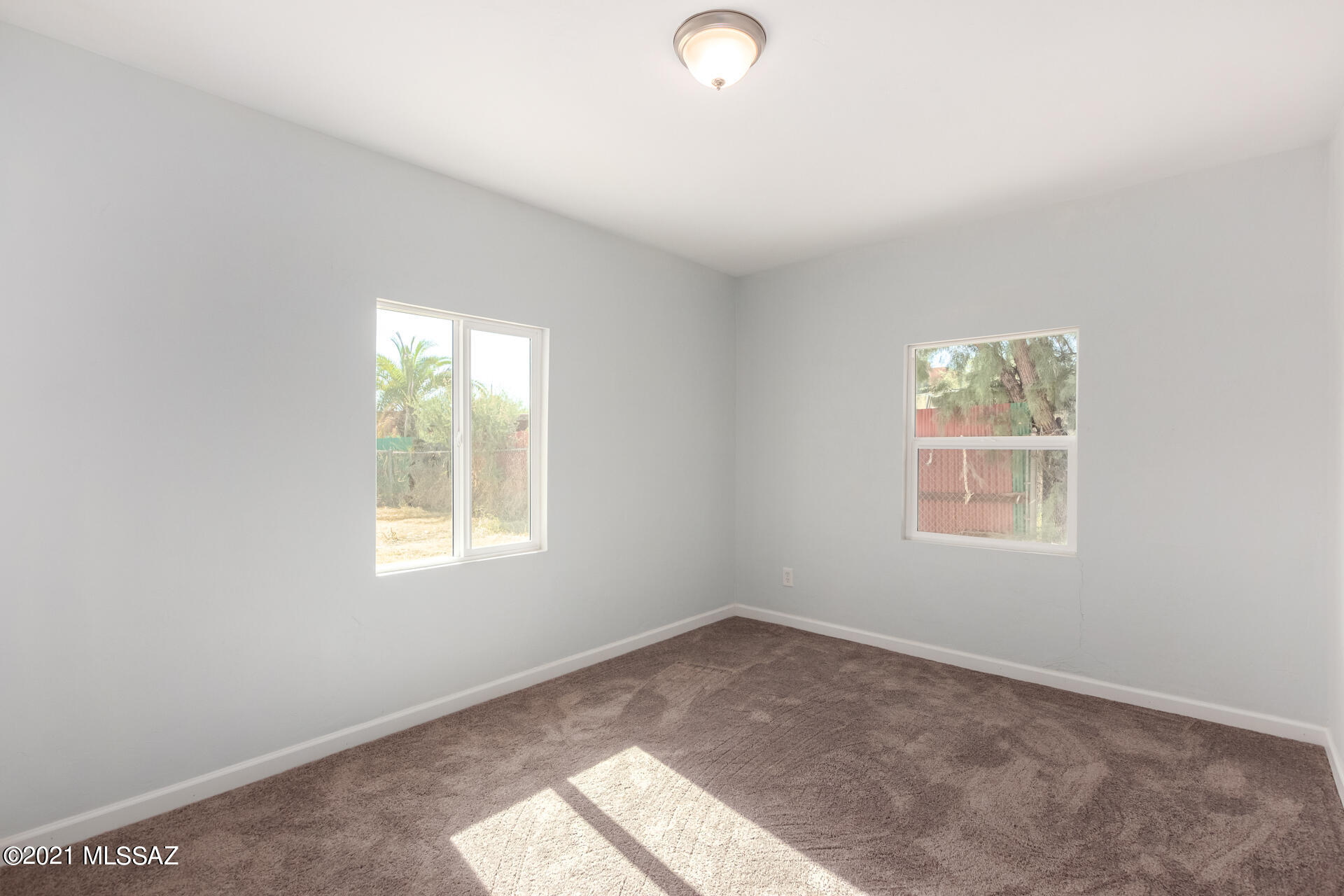 338 East Navajo Road Tucson, AZ 85705 - Photo 19 of 28 Gallery Image 19