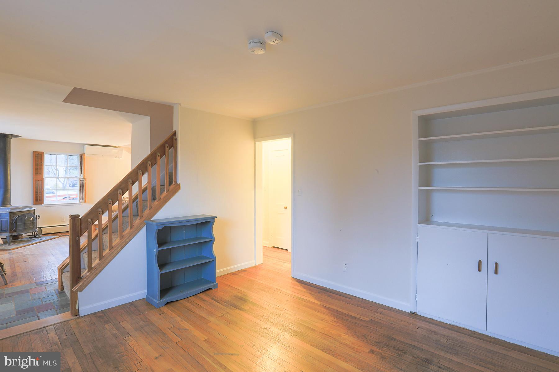 1010 Kingston Road Baltimore, MD 21208 - Photo 14 of 43 Family room/office/den