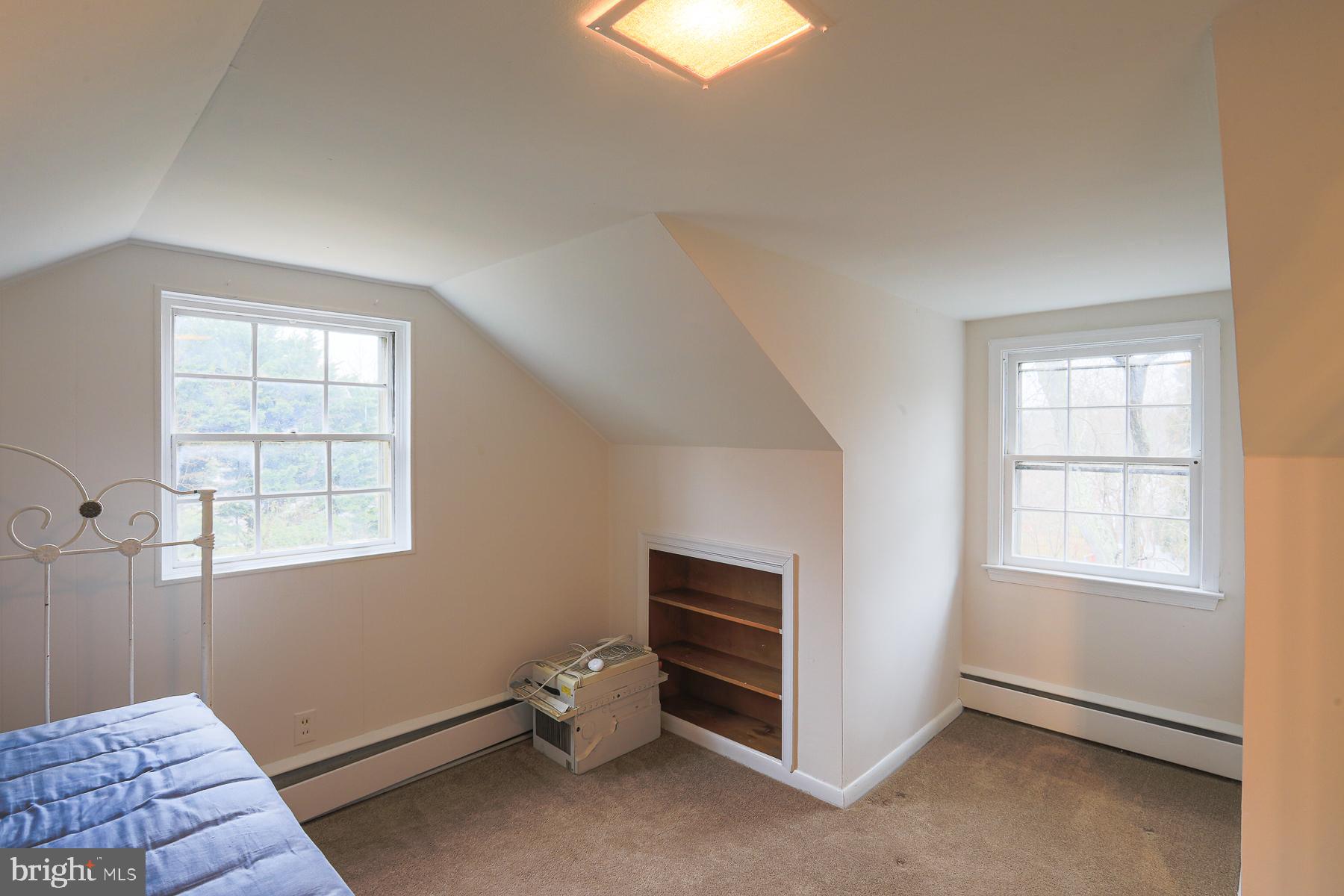 1010 Kingston Road Baltimore, MD 21208 - Photo 26 of 43 Bedroom upper level