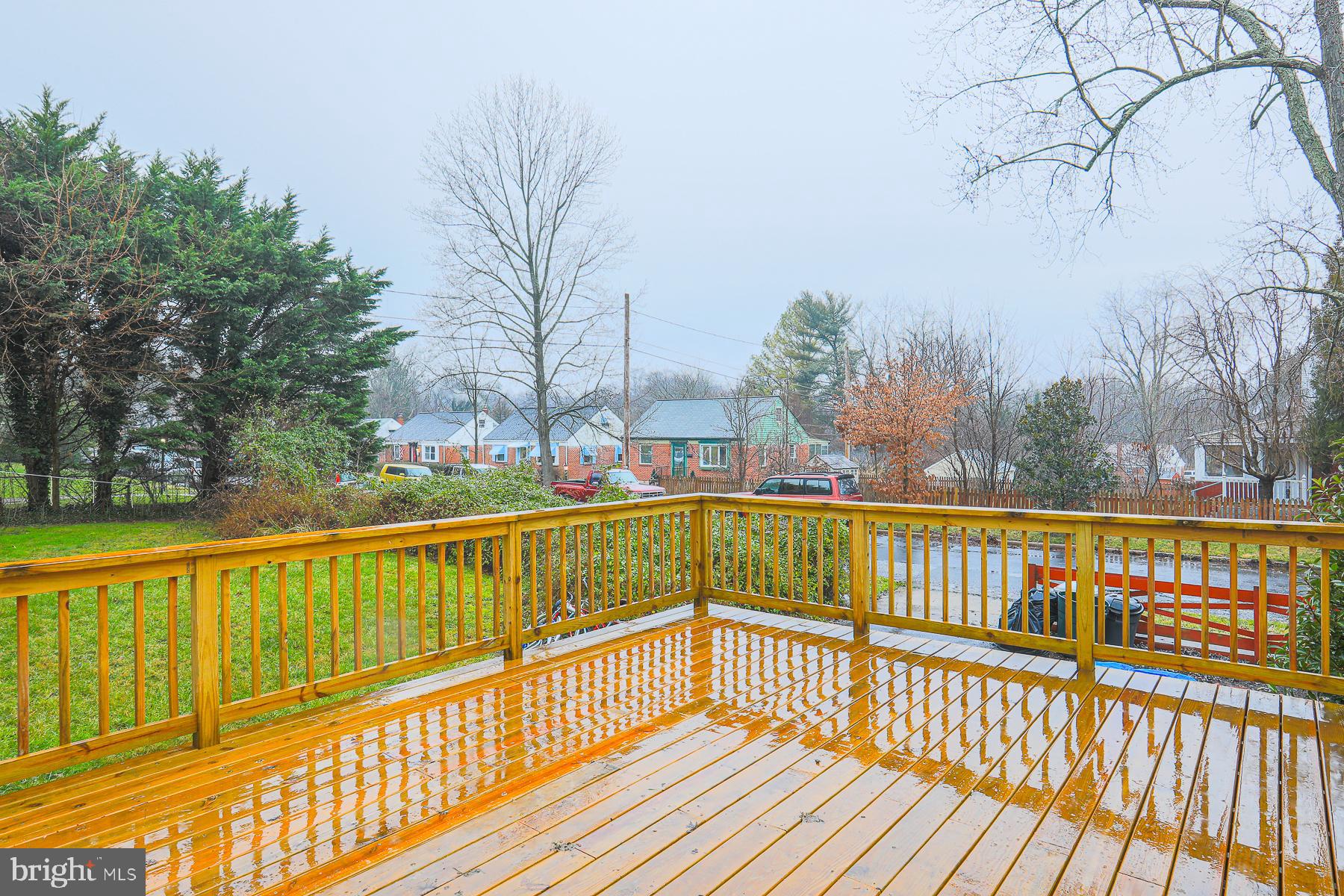 1010 Kingston Road Baltimore, MD 21208 - Photo 35 of 43 Wood deck extends outdoor dining
