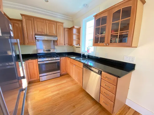 $6,000 | 61 Cedar Street, Unit U3, Cambridge, MA 02140