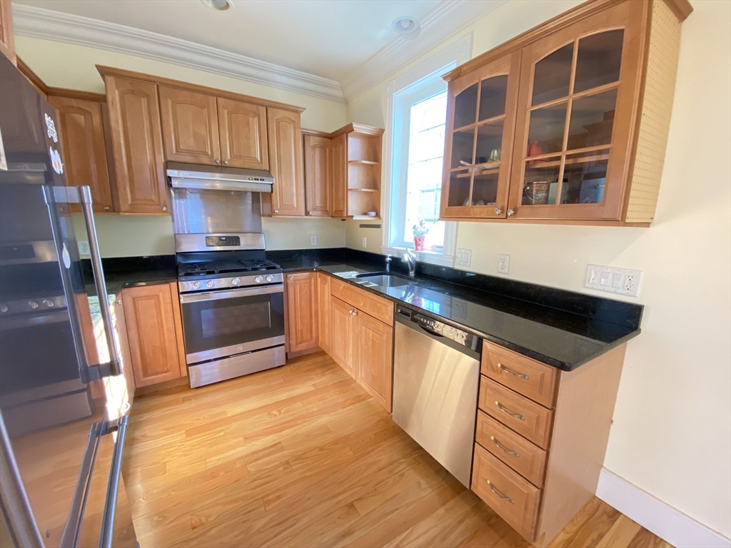 61 Cedar Street, Unit U3 Cambridge, MA 02140 - Photo 6 of 26