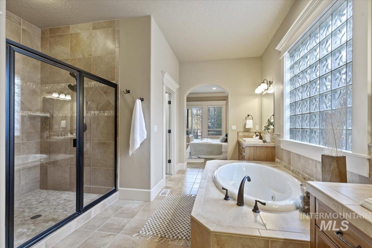 3137 South Abigail Way Boise, ID 83706 - Photo 18 of 41