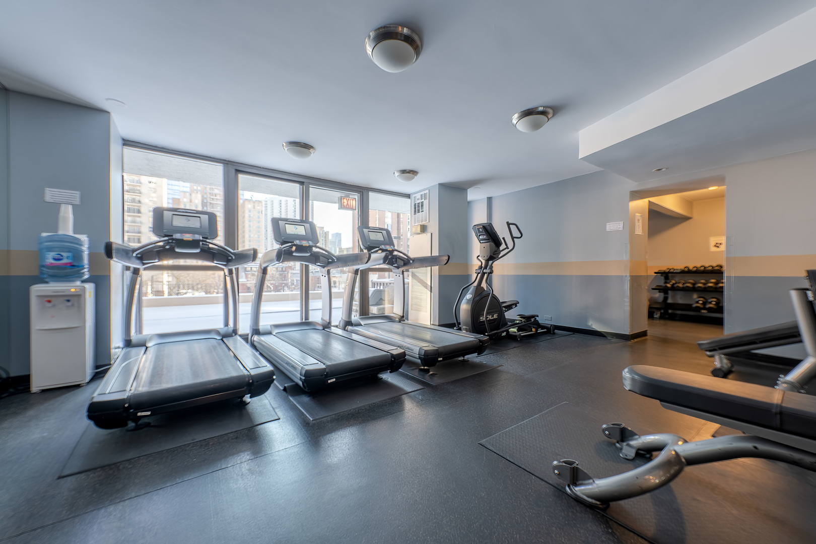 33 West Delaware Place, Unit 16K Chicago, IL 60610 - Photo 11 of 12