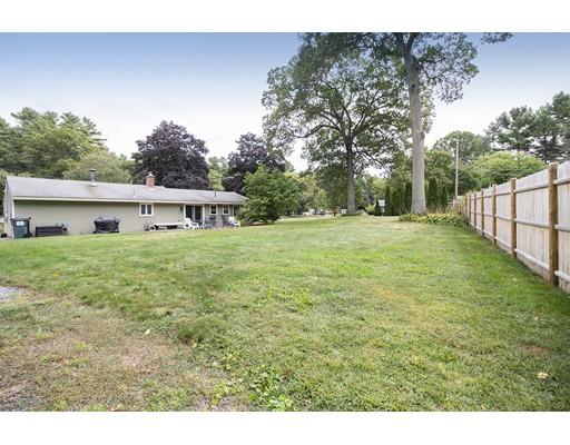 133 Michael Road Raynham, MA 02767 - Photo 10 of 40 Gallery Image 10