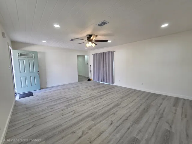 $2,200 | 1625 North Street, Kerrville, TX 78028