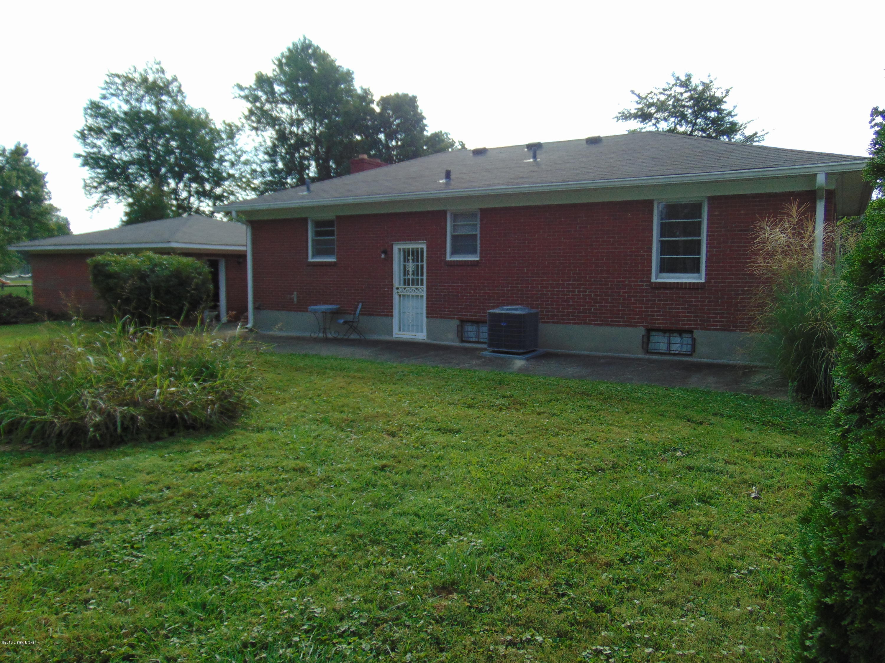 4405 Leeds Road Louisville, KY 40216 - Photo 52 of 58 DSC02945