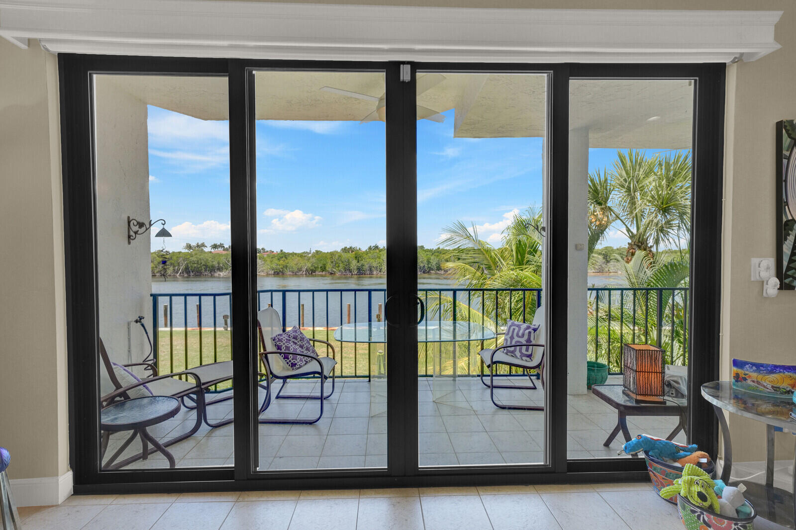 4501 North Ocean Boulevard, Unit TH04 Boca Raton, FL 33431 - Photo 50 of 86 LIVING ROOM