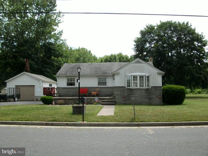 129 Annapolis Road Pennsville, NJ 08070 - Photo 1 of 7 Gallery Image 1