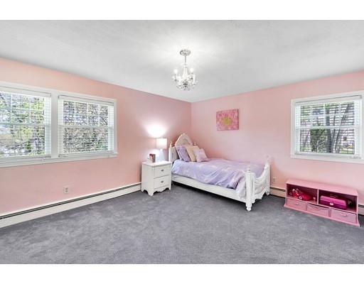 28 Gale Road Swampscott, MA 01907 - Photo 18 of 30 Gallery Image 18