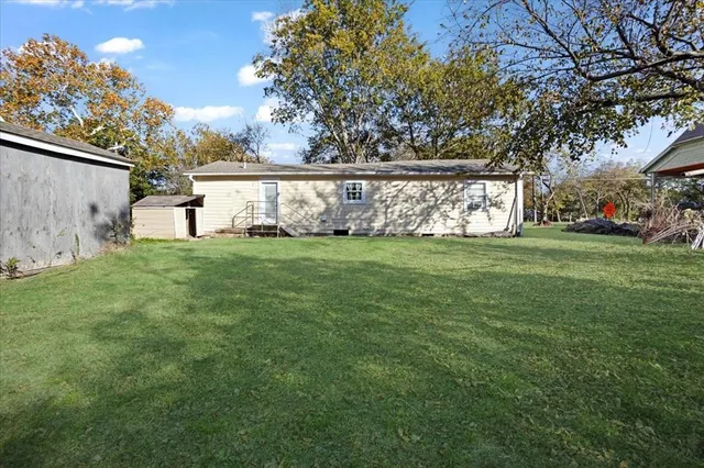 $117,000 | 203 South Carter Street, Whitewright, TX 75491