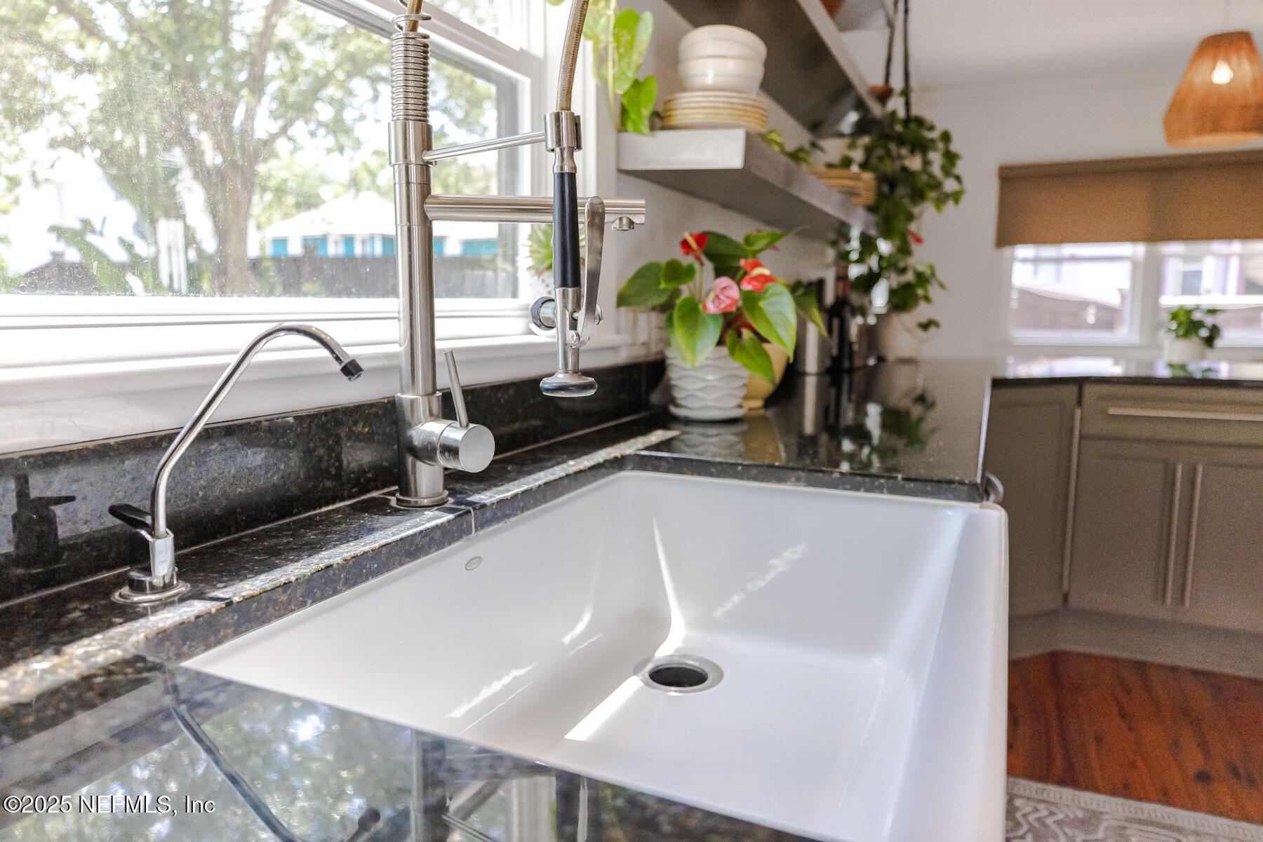 2122 Post Street Jacksonville, FL 32204 - Photo 30 of 69 a bathroom with a tub sink and mirror