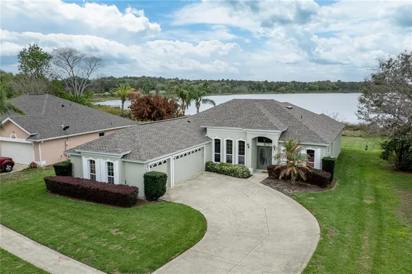$539,000 | 3804 Bayshore Circle, Tavares, FL 32778
