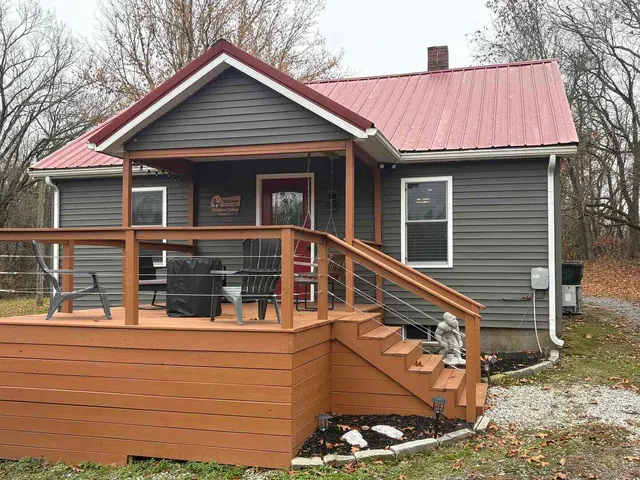 a house view with a outdoor space