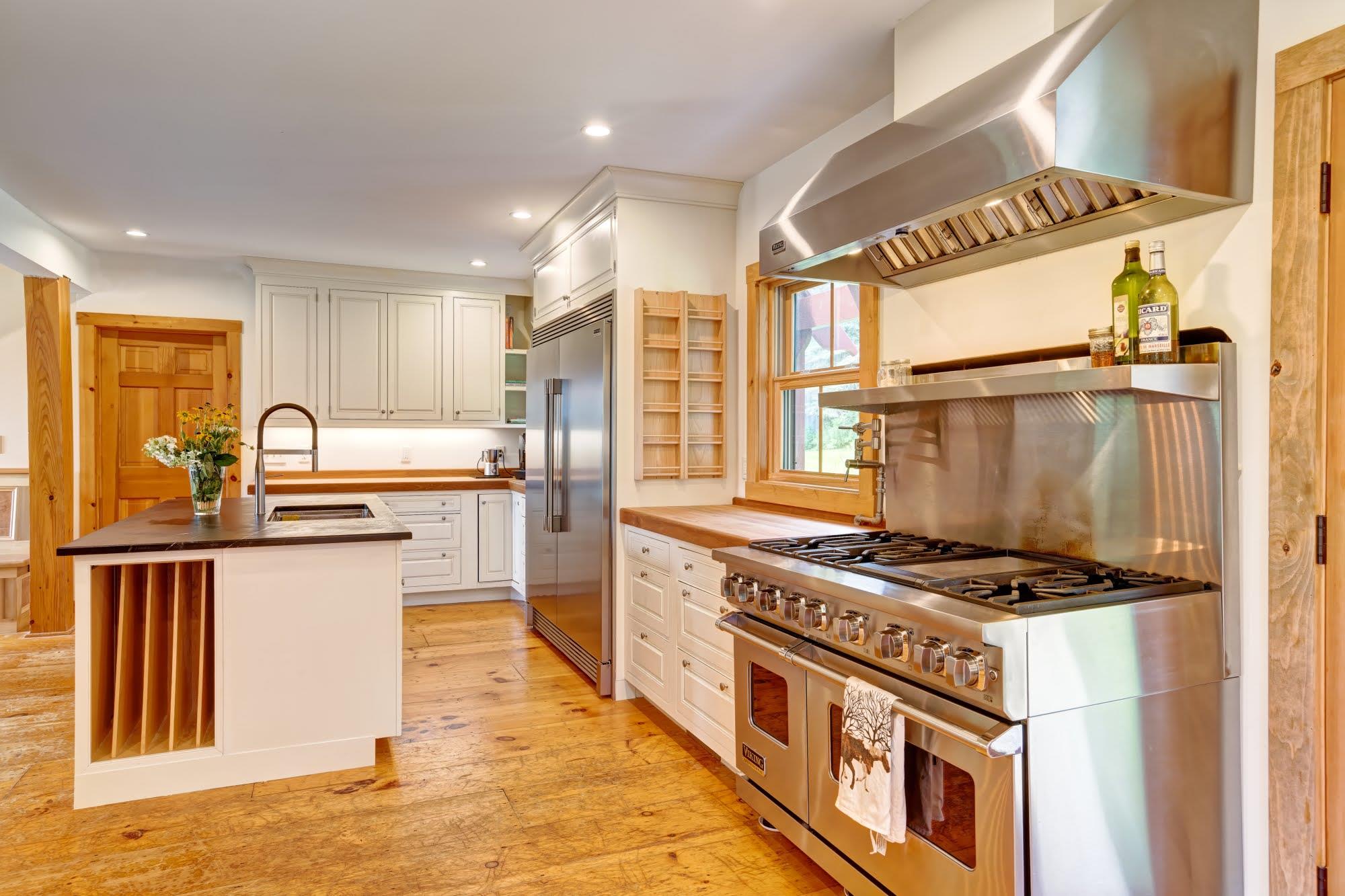 370 Lombard Hill Road Killington, VT 05751 - Photo 4 of 40 Gallery Image 4