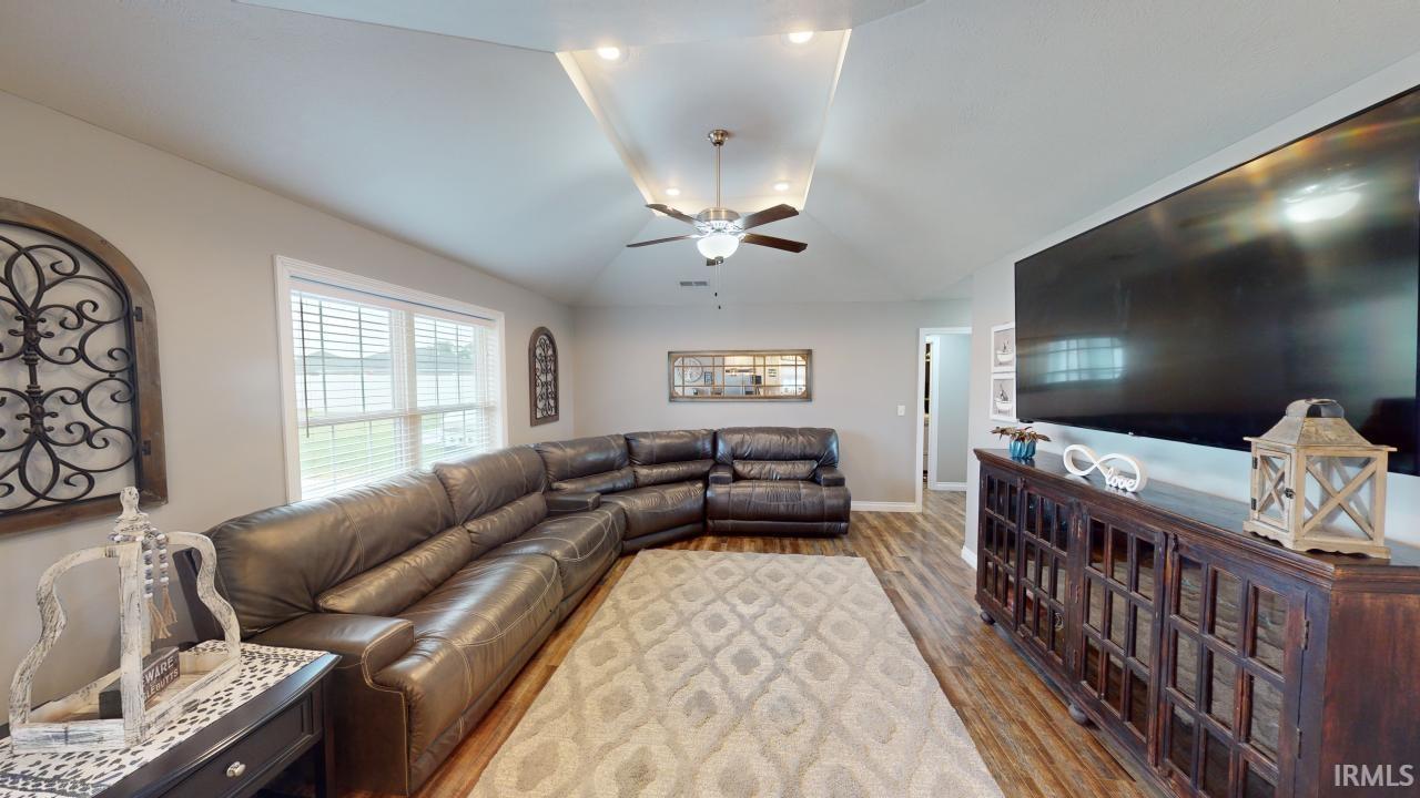 4260 North Portersville Road Jasper, IN 47546 - Photo 5 of 20 Gallery Image 5