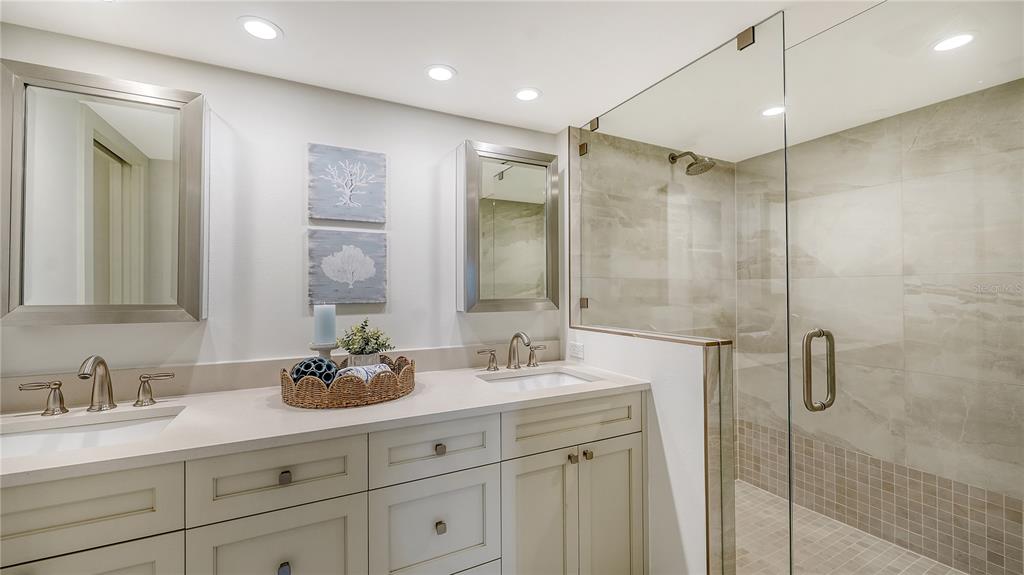 775 Longboat Club Road, Unit 408 Longboat Key, FL 34228 - Photo 29 of 50