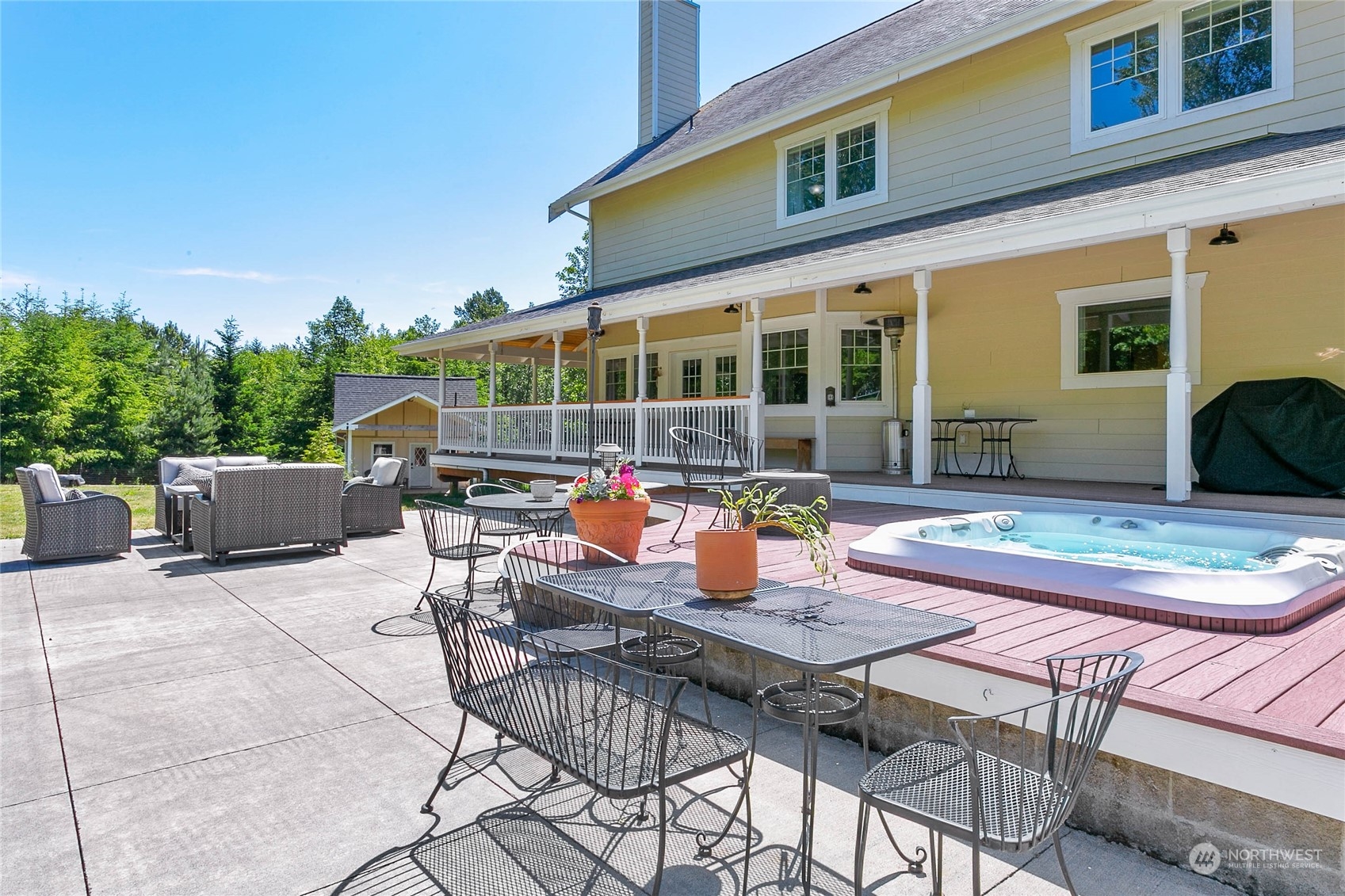 3460 Aldergrove Road Ferndale, WA 98248 - Photo 31 of 39 a outdoor space with patio furniture
