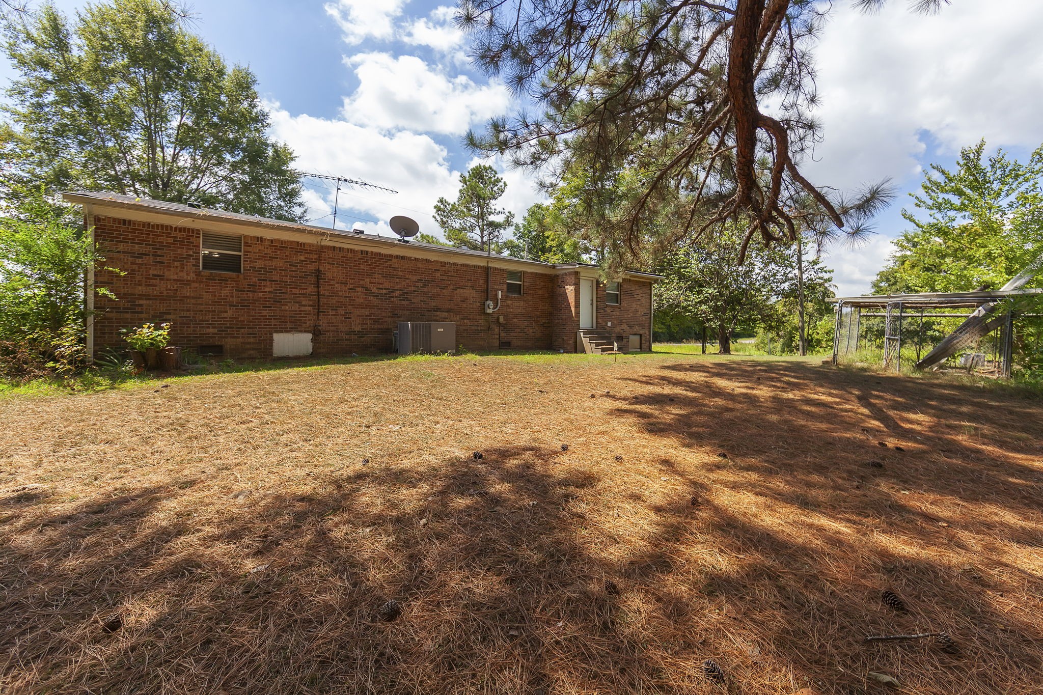 203 Bogle Loop Milan, TN 38358 - Photo 2 of 22