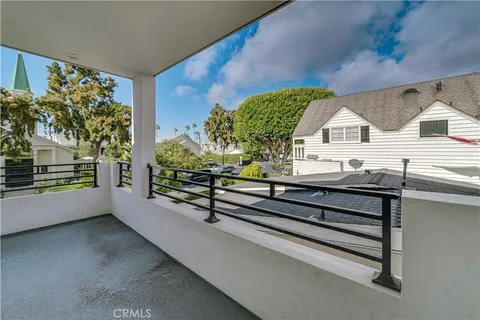 $18,000 | 608 Heliotrope Avenue, Corona del Mar, CA 92625