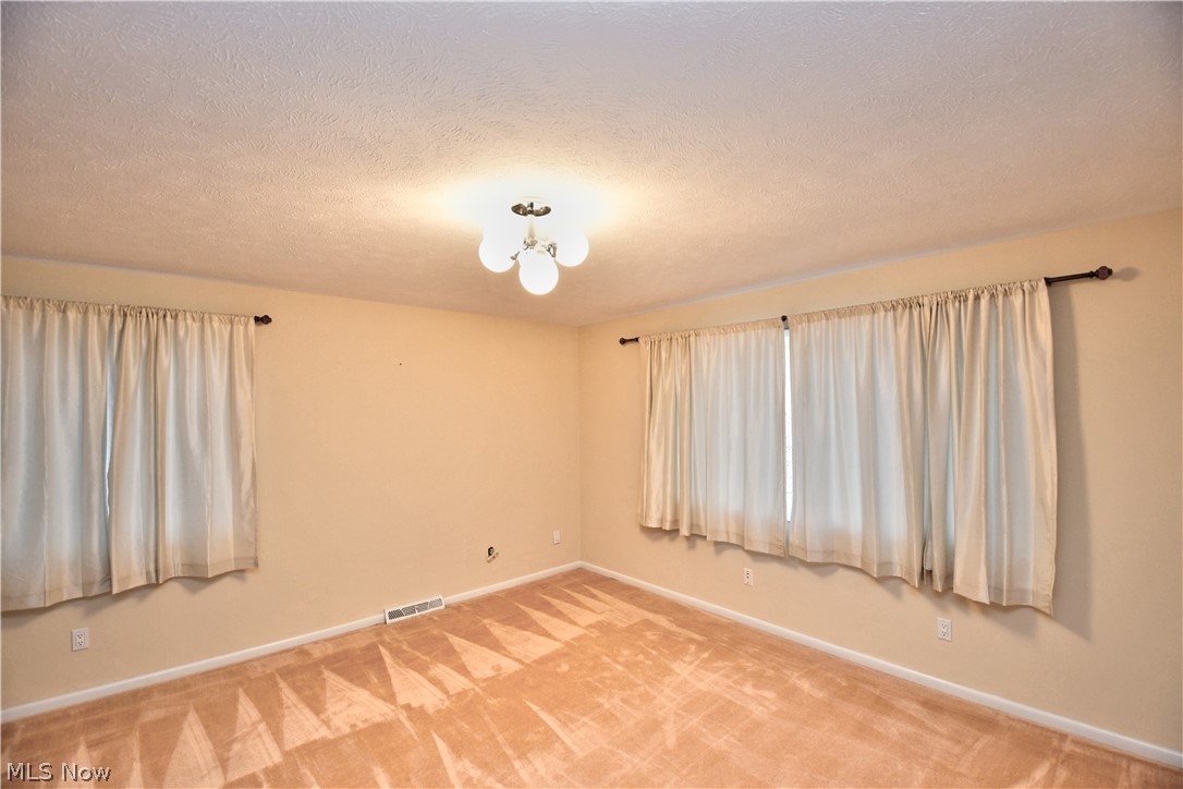 2550 Cedarwood Road Pepper Pike, OH 44124 - Photo 23 of 35 bedroom suite