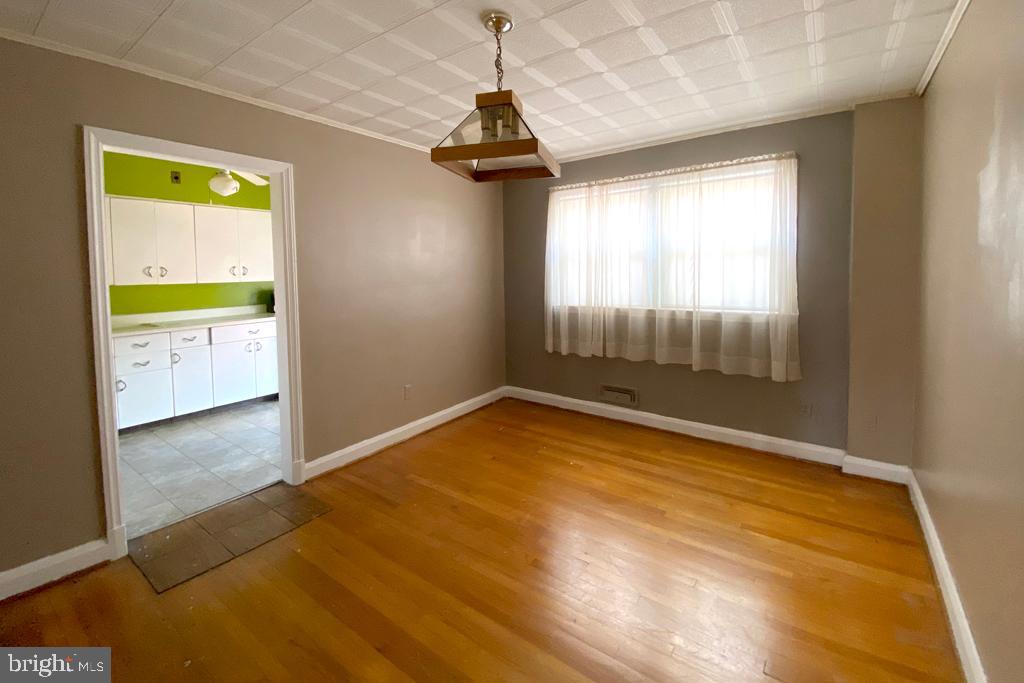 1610 Ingram Road Baltimore, MD 21239 - Photo 6 of 14