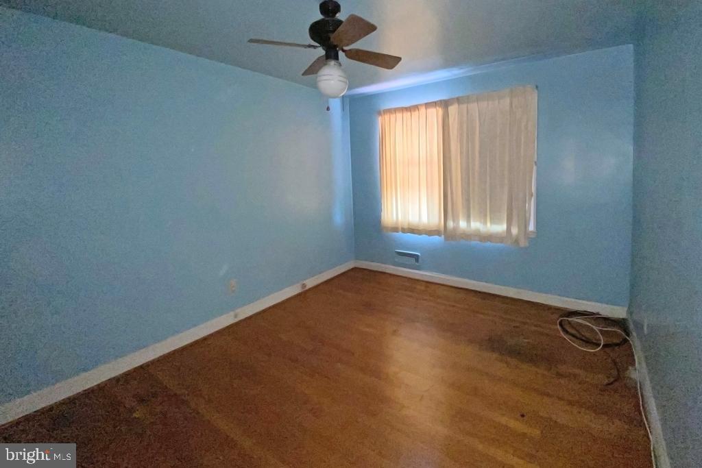 1610 Ingram Road Baltimore, MD 21239 - Photo 10 of 14