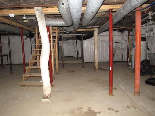 130 Noble Avenue Pittsburgh, PA 15205 - Photo 19 of 21 a view of entryway