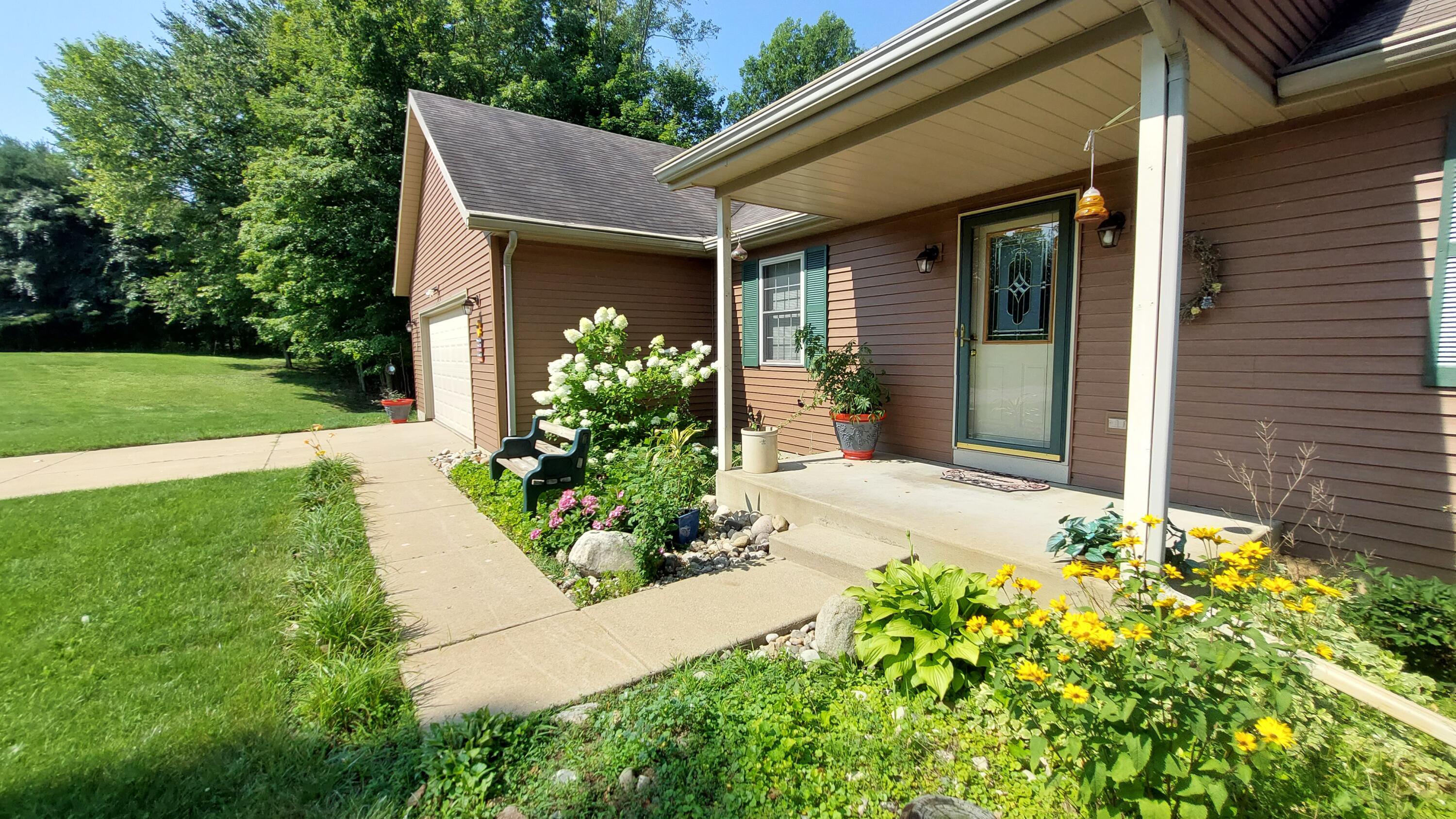 58560 Indian Lake Road Dowagiac, MI 49047 - Photo 105 of 129 20230808_113225