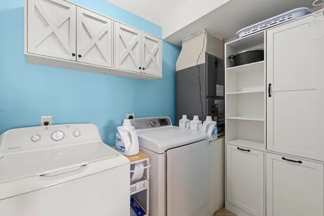 $385,000 | 314 Southwest De Gouvea Terrace, Port St. Lucie, FL 34984