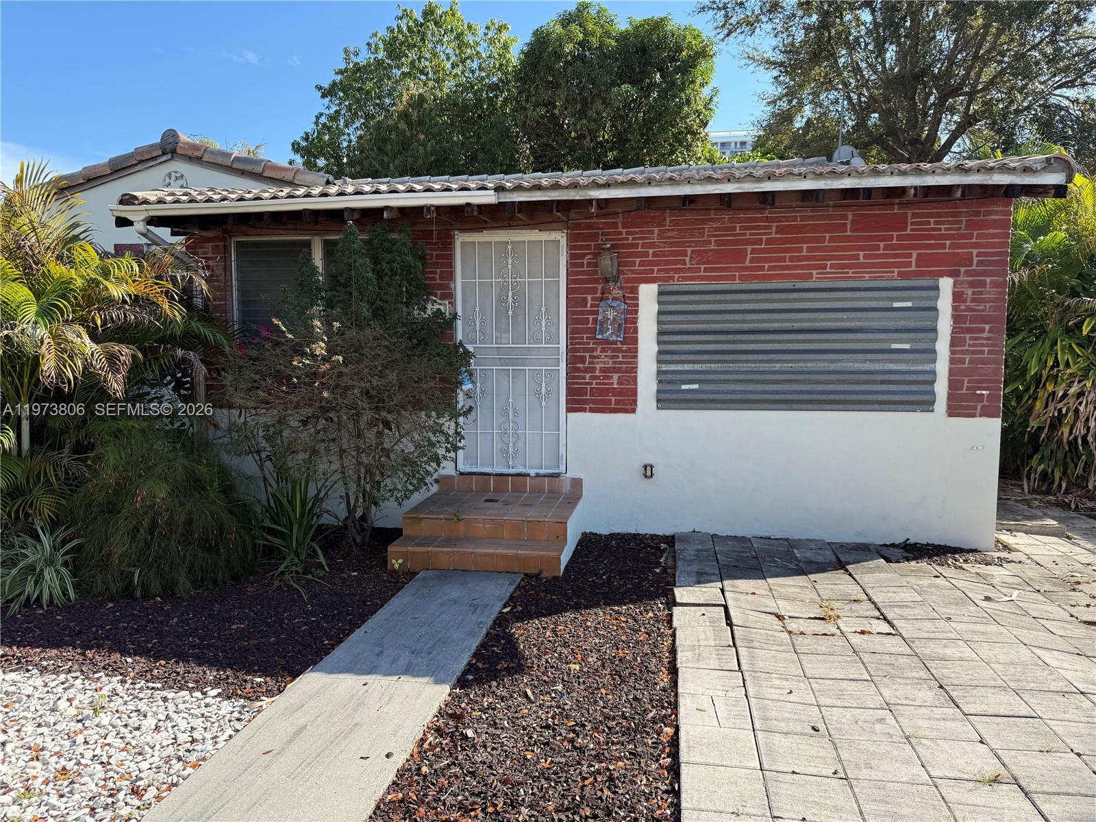 2750 Southwest 26th Street Miami, FL 33133 - Photo 6 of 17