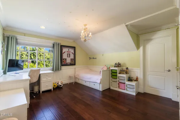 $17,000 | 5188 Vista Miguel Drive, La Canada Flintridge, CA 91011