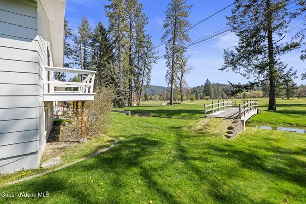 $585,000 | 301 Woodland Drive, Pinehurst, ID 83850