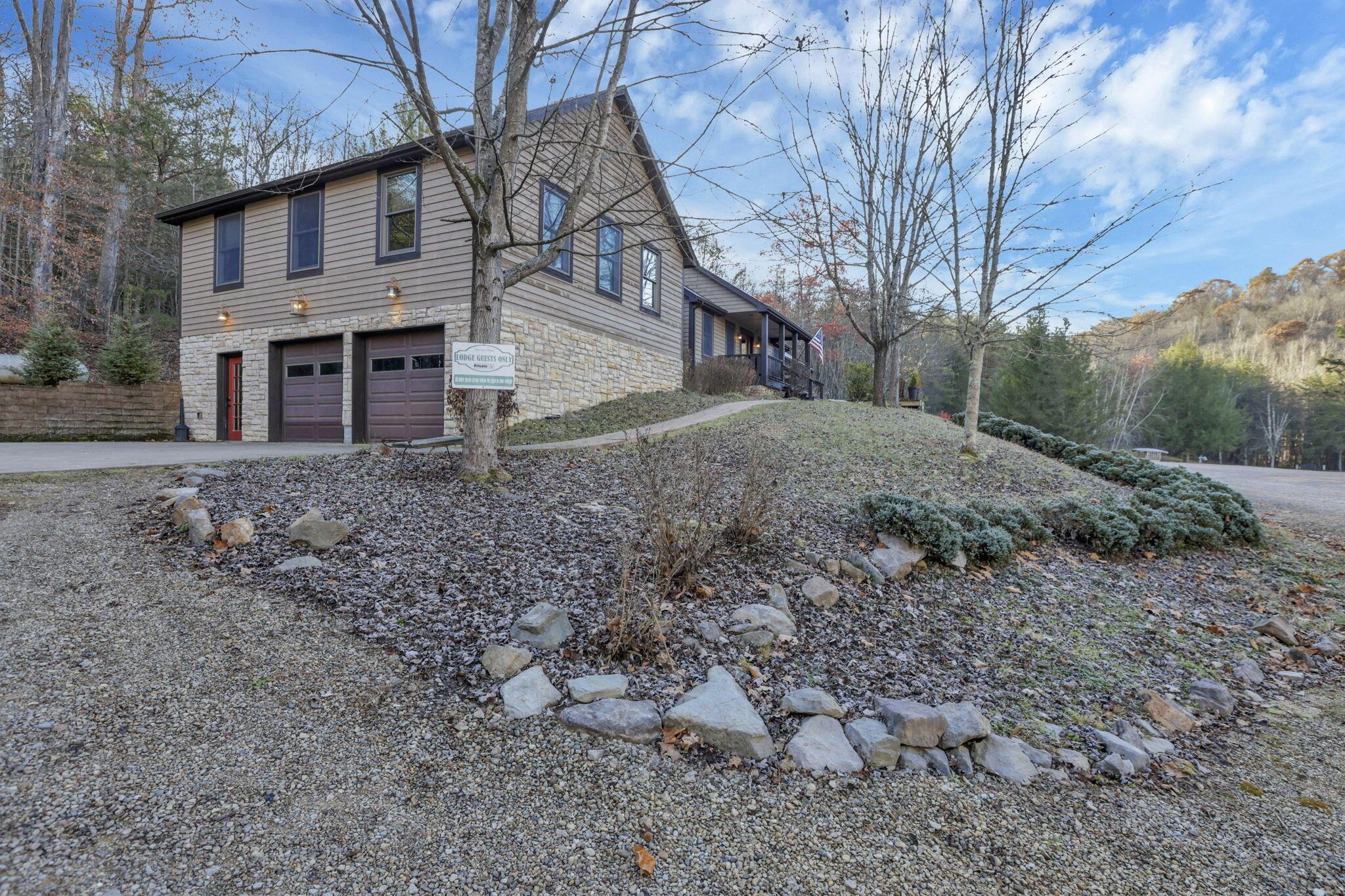 25873 Big Pine Road Rockbridge, OH 43149 - Photo 6 of 80