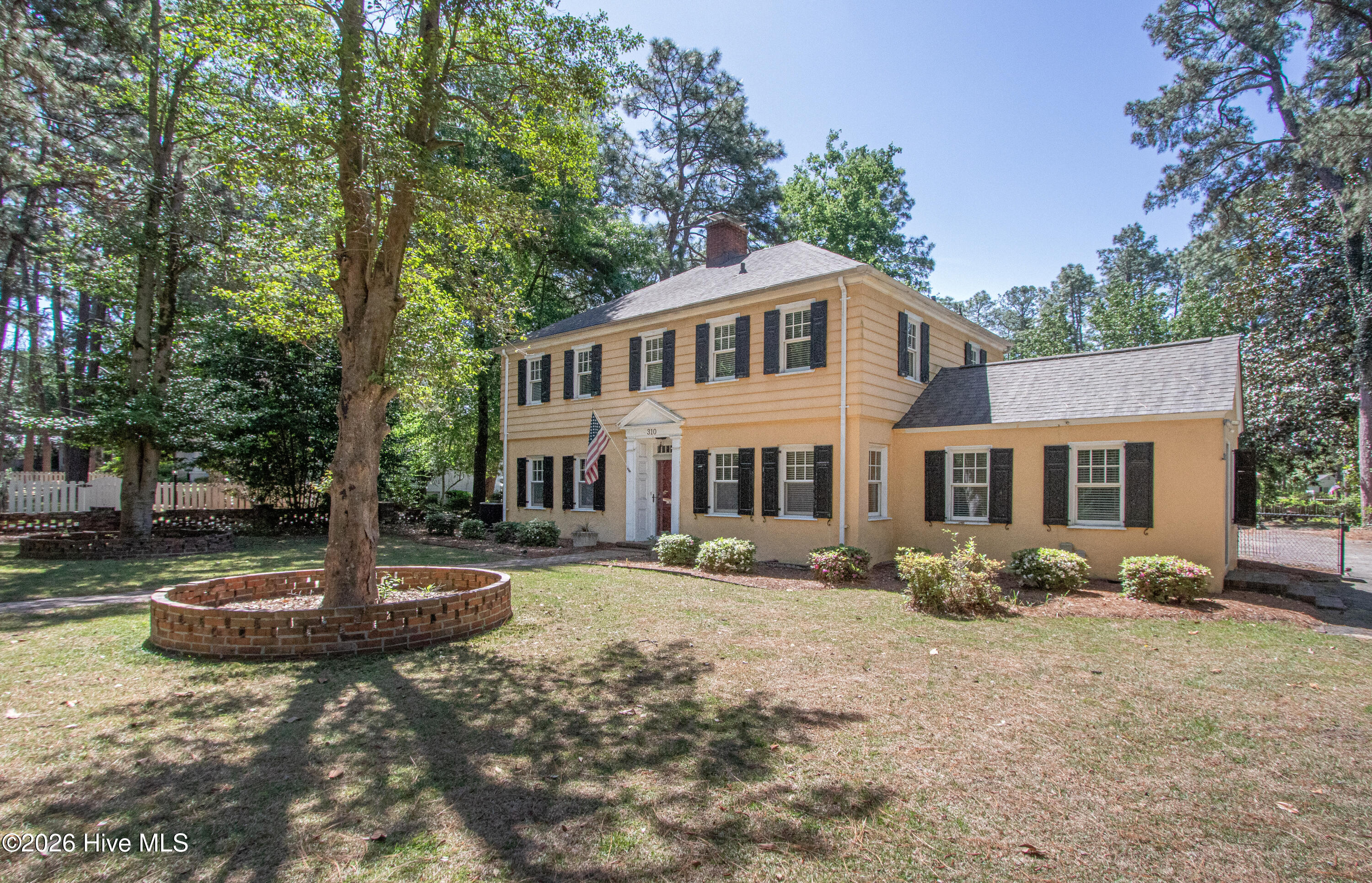 310 East Morganton Road Southern Pines, NC 28387 - Photo 3 of 37 FrontExterior1