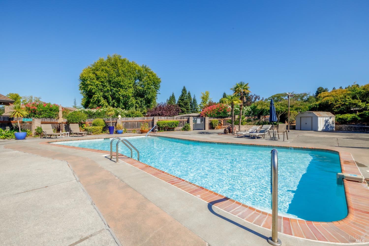 446 Las Casitas Court, Unit D Santa Rosa, CA 95403 - Photo 3 of 12