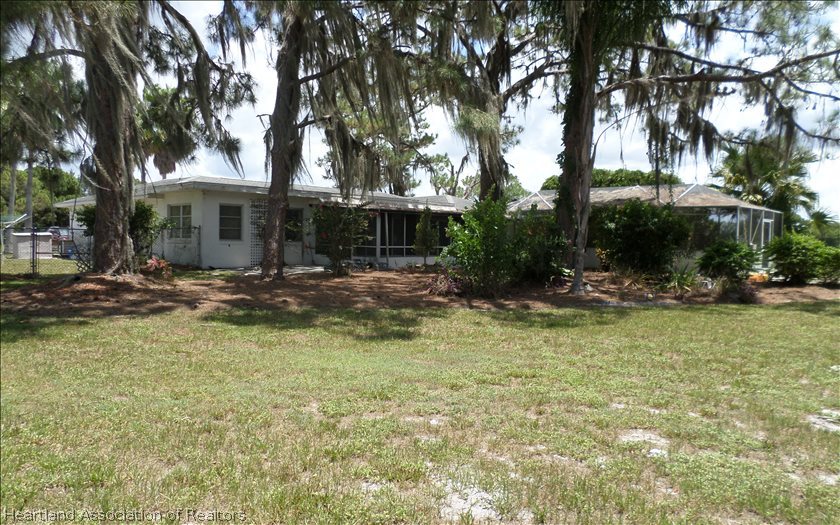 116 Oxford Road Sebring, FL 33876 - Photo 16 of 17 Gallery Image 16
