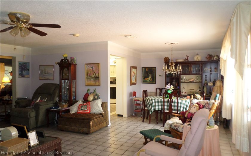 116 Oxford Road Sebring, FL 33876 - Photo 4 of 17 Gallery Image 4